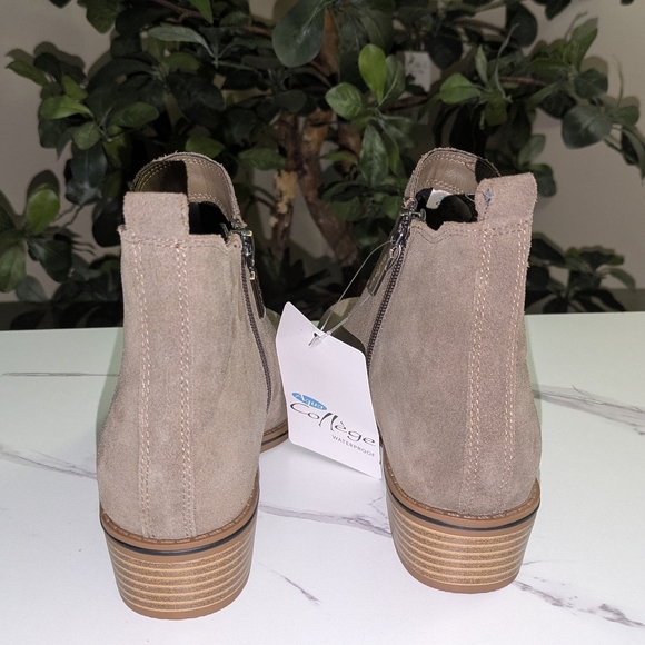 ❤️REDUCED PRICE❤️Aqua College Waterproof Ankle Boots NWT - Picture 4 of 7